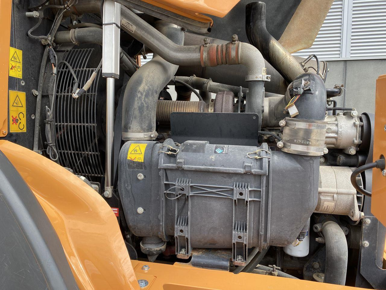 Chargeuse sur pneus Case 721F