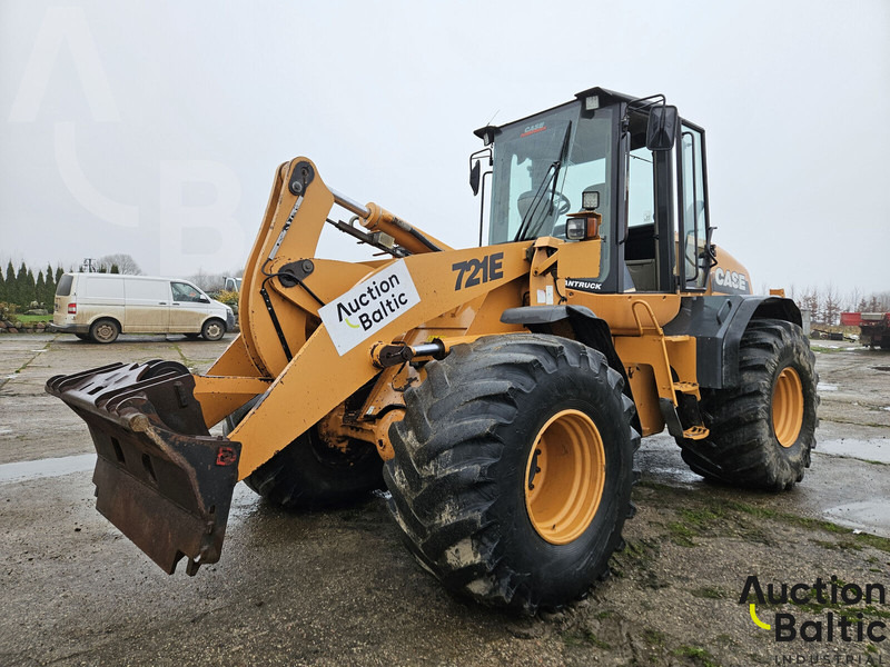 Chargeuse sur pneus Case 721 E