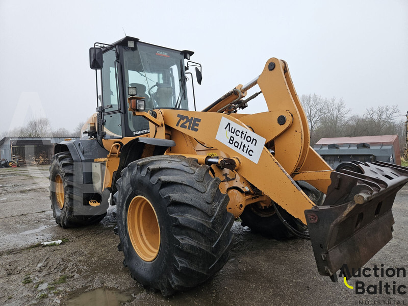 Chargeuse sur pneus Case 721 E