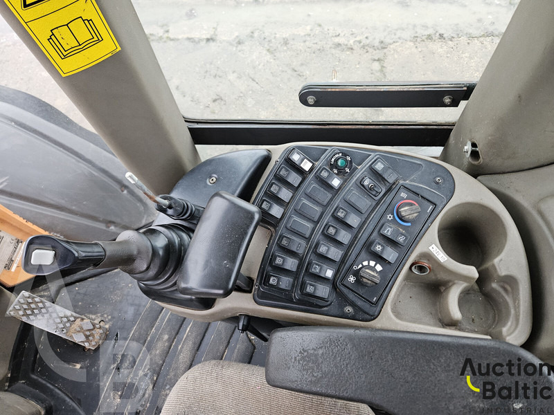 Chargeuse sur pneus Case 721 E