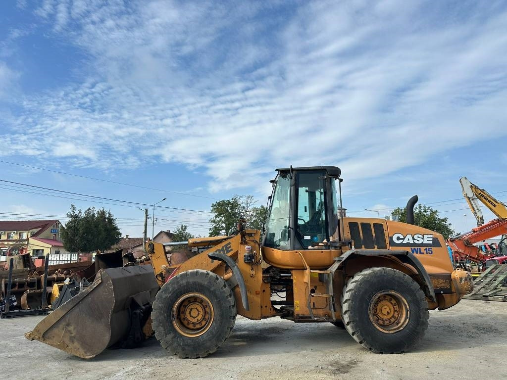 Chargeuse sur pneus Case 721 E