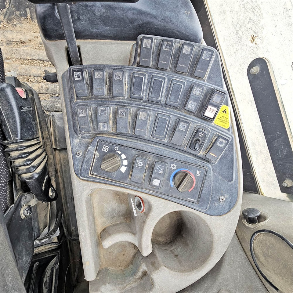 Chargeuse sur pneus Case 721 F