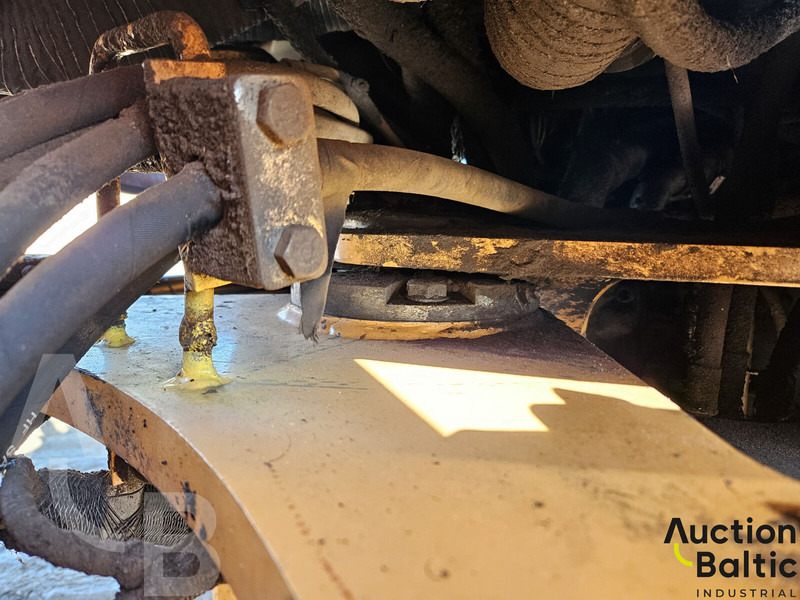 Chargeuse sur pneus Case 821 F