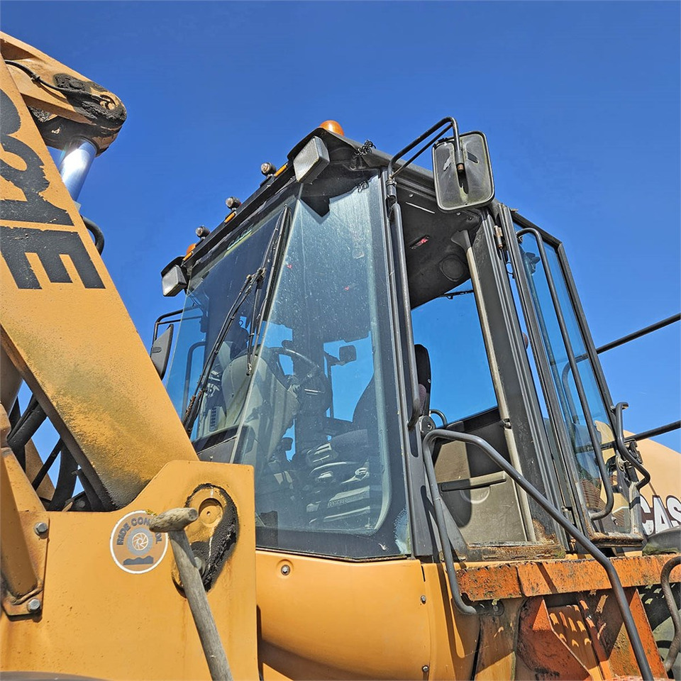 Chargeuse sur pneus Case 921 E