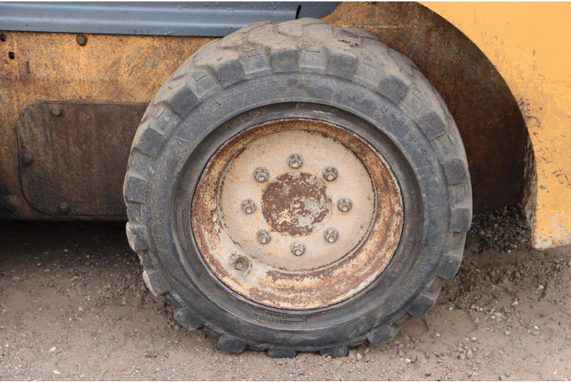 Chargeuse sur pneus Case LS7