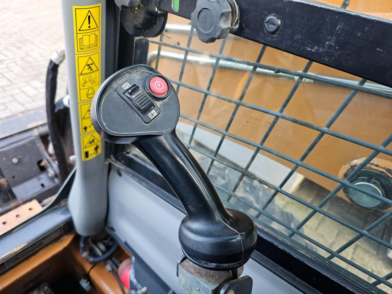 Chargeuse sur pneus Case SR160