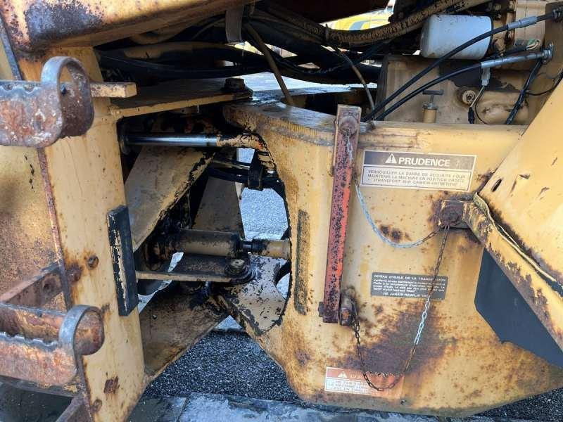 Chargeuse sur pneus Case W14