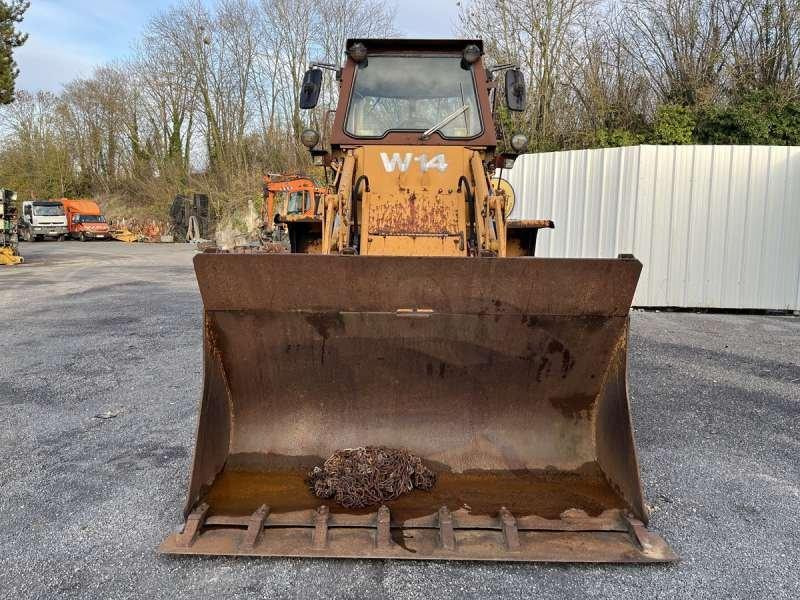 Chargeuse sur pneus Case W14