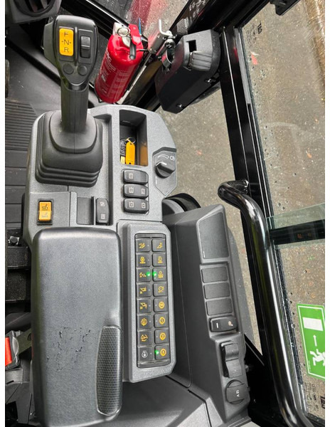 Chargeuse sur pneus Cat 906