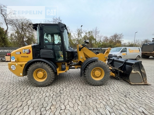 Chargeuse sur pneus Cat 906-14