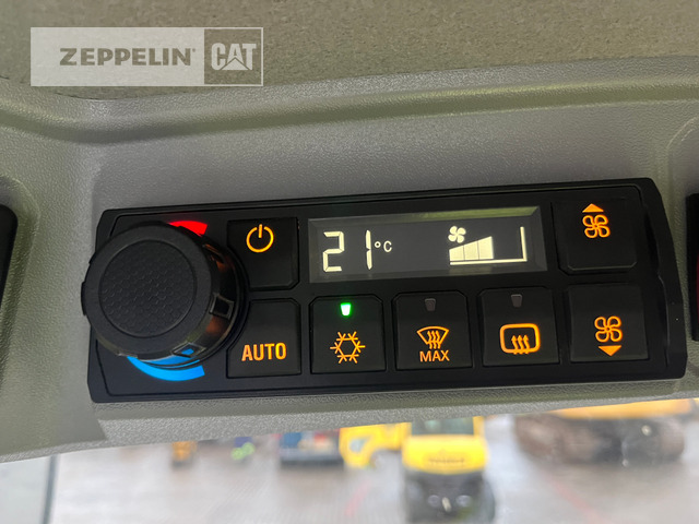 Chargeuse sur pneus Cat 906-14