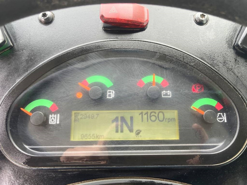 Chargeuse sur pneus Cat 906 M 2018