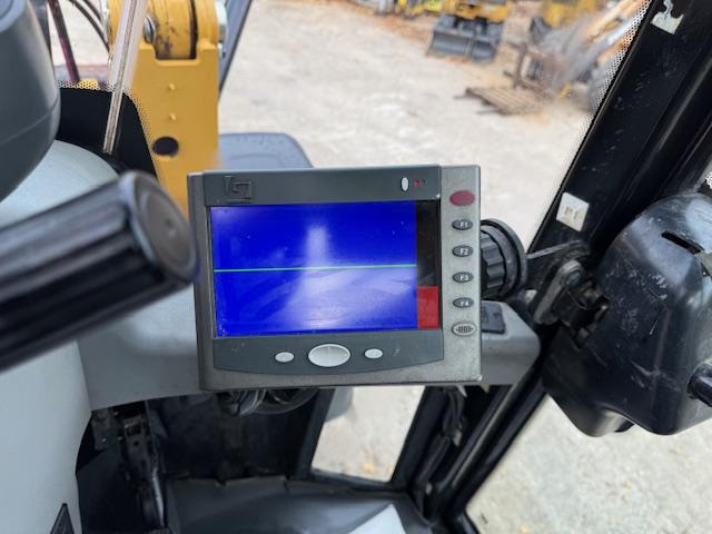 Chargeuse sur pneus Cat 906 M - EPA