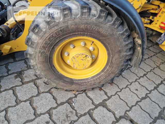 Chargeuse sur pneus Cat 907M