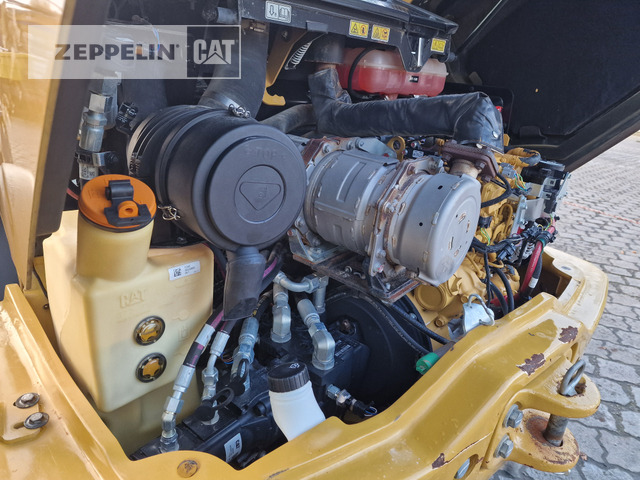 Chargeuse sur pneus Cat 907M