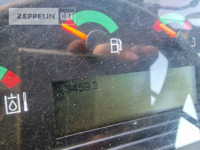 Chargeuse sur pneus Cat 907M