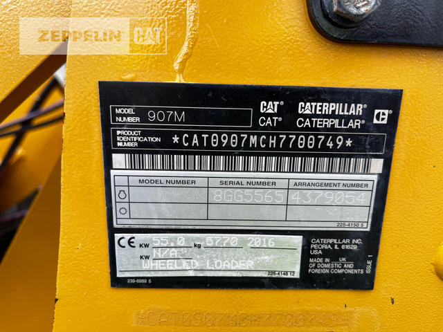 Chargeuse sur pneus Cat 907M