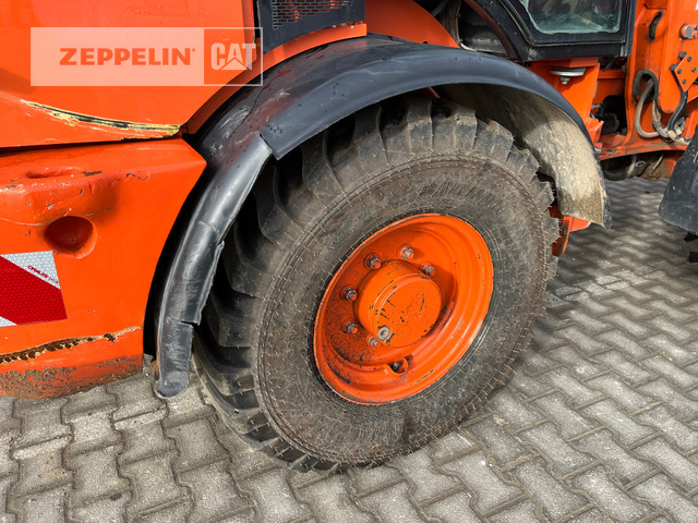 Chargeuse sur pneus Cat 908H
