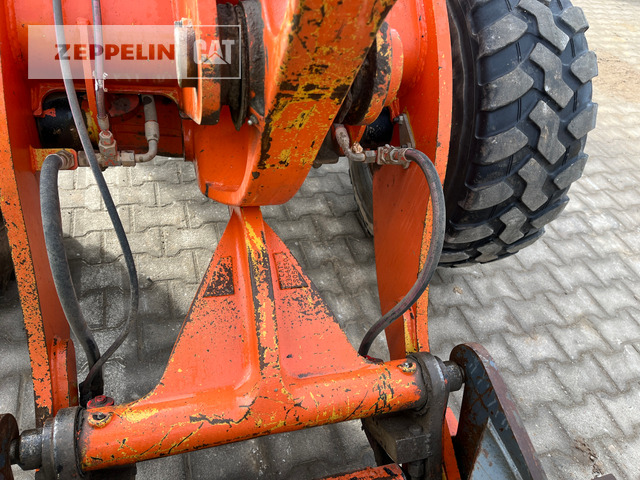 Chargeuse sur pneus Cat 908H