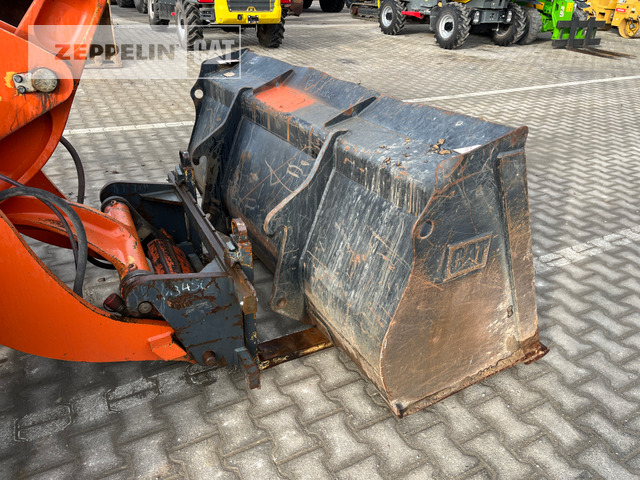 Chargeuse sur pneus Cat 908H