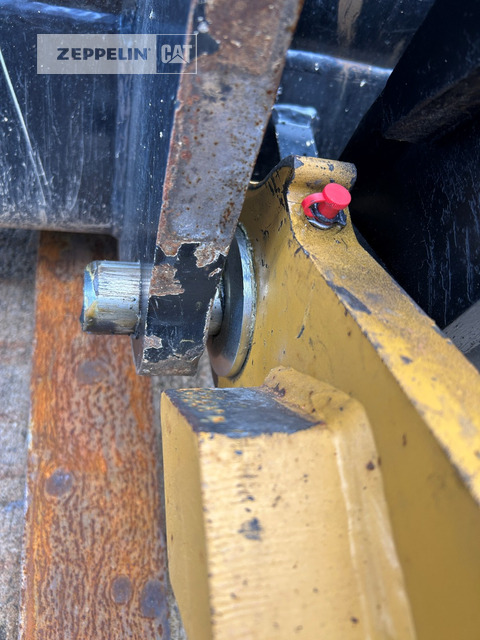 Chargeuse sur pneus Cat 908M