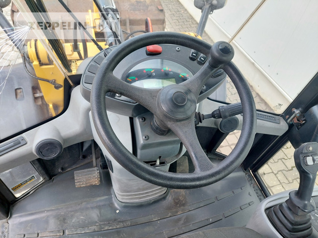 Chargeuse sur pneus Cat 908M