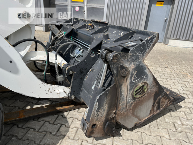 Chargeuse sur pneus Cat 908M