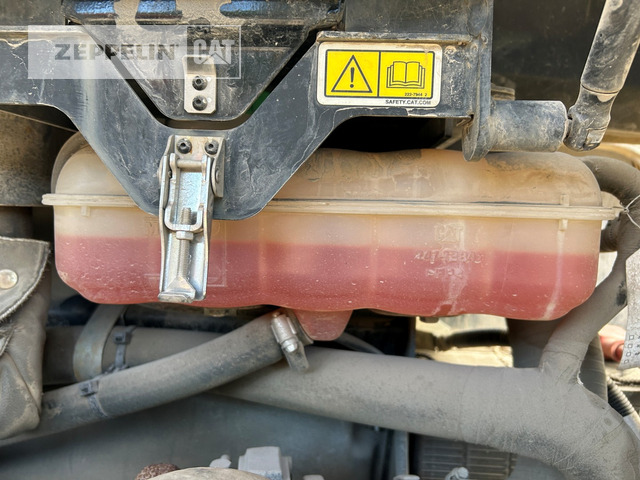 Chargeuse sur pneus Cat 908M