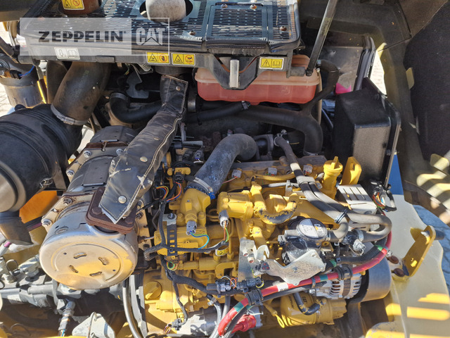 Chargeuse sur pneus Cat 908M