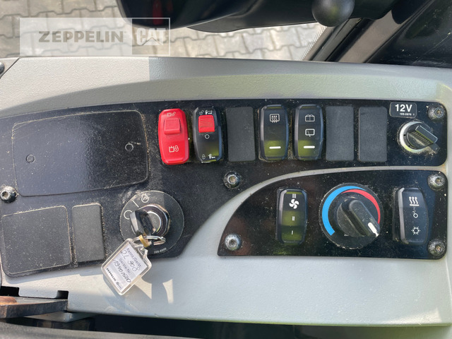 Chargeuse sur pneus Cat 908M