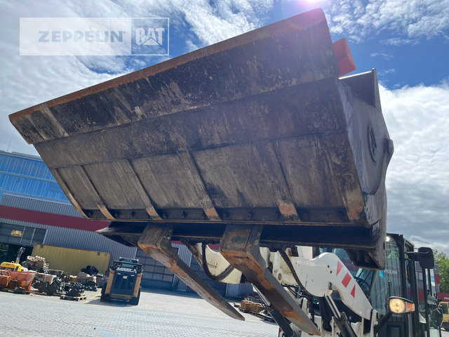 Chargeuse sur pneus Cat 908M