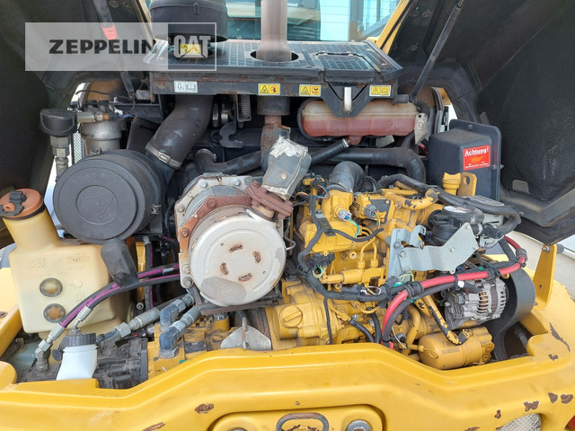 Chargeuse sur pneus Cat 908M