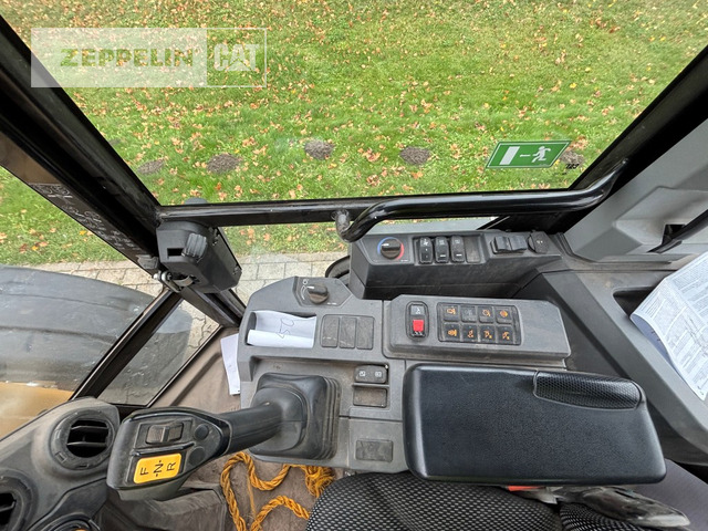 Chargeuse sur pneus Cat 908-14