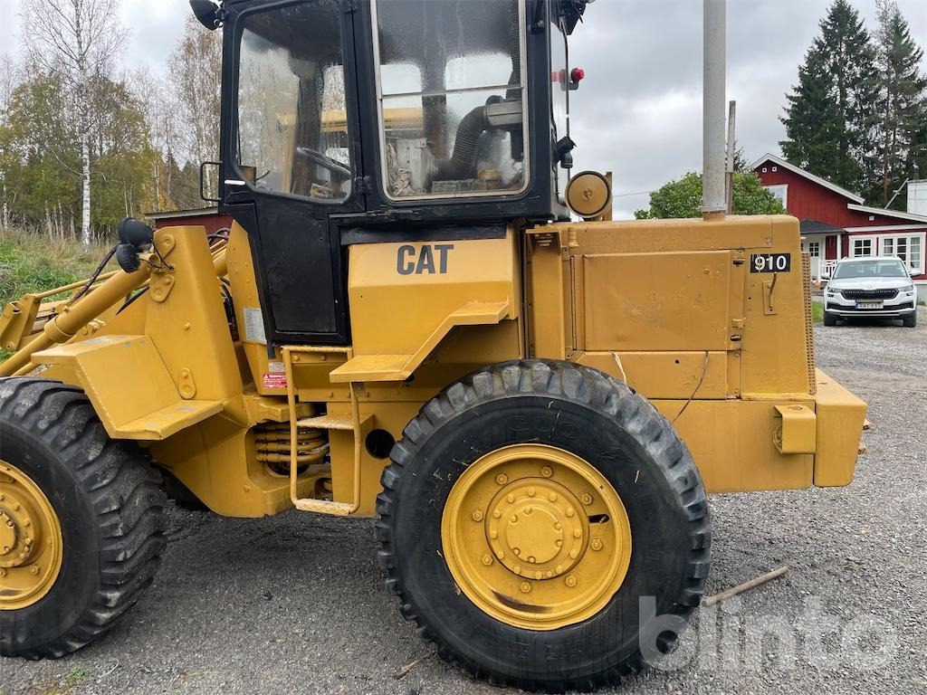Chargeuse sur pneus Cat 910 Reparationsobjekt