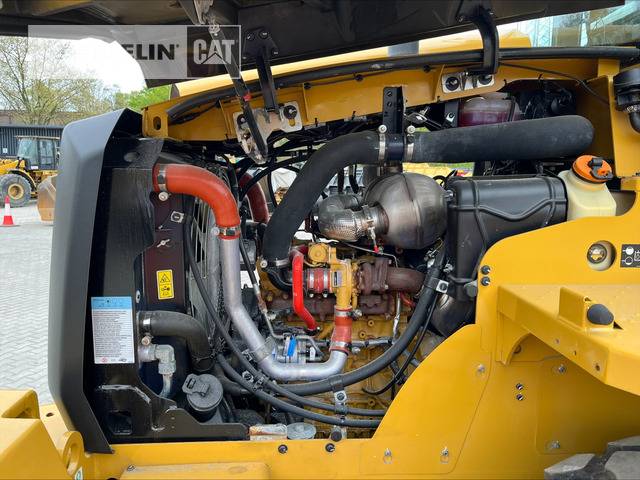 Chargeuse sur pneus Cat 914-14A