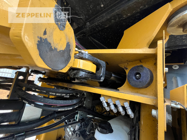 Chargeuse sur pneus Cat 918M