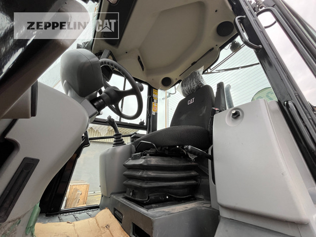 Chargeuse sur pneus Cat 918M