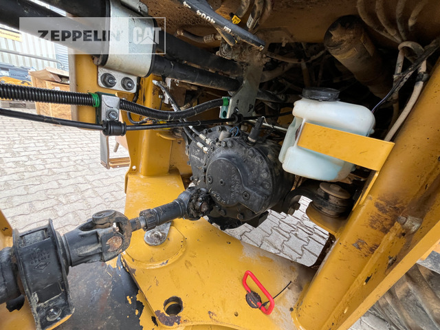 Chargeuse sur pneus Cat 918M