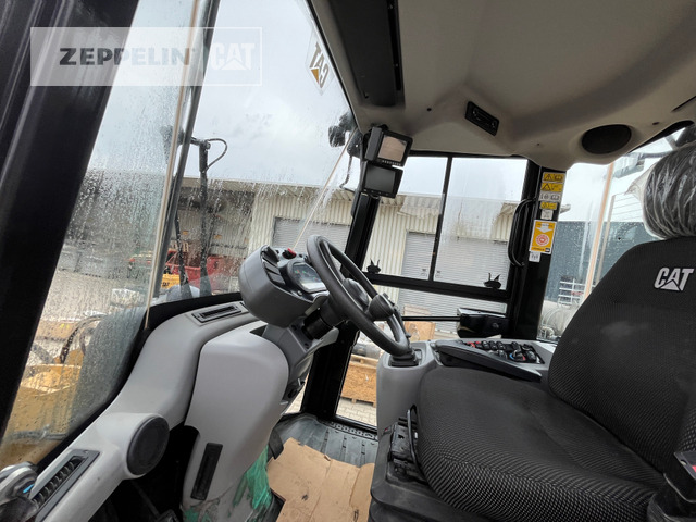 Chargeuse sur pneus Cat 918M