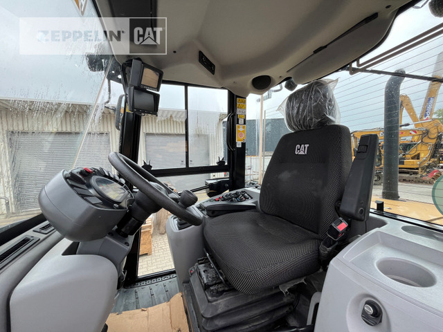Chargeuse sur pneus Cat 918M
