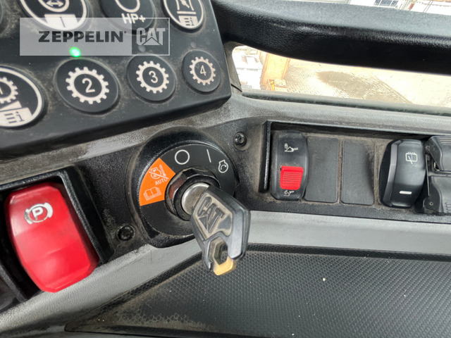 Chargeuse sur pneus Cat 926M