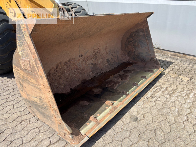 Chargeuse sur pneus Cat 930G