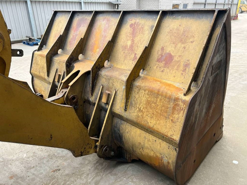 Chargeuse sur pneus Cat 938G