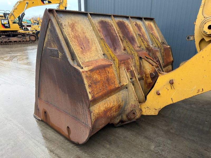 Chargeuse sur pneus Cat 938G