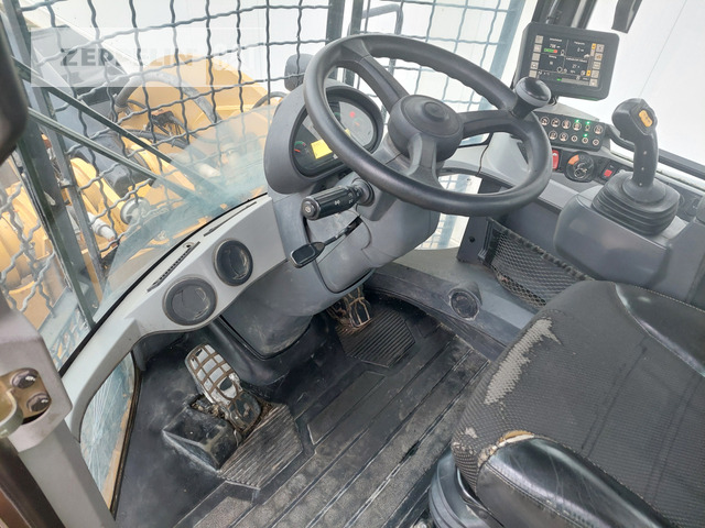 Chargeuse sur pneus Cat 938M