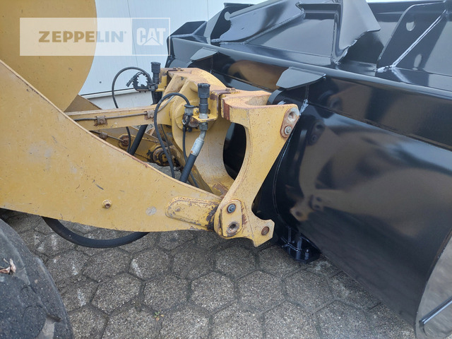 Chargeuse sur pneus Cat 938M