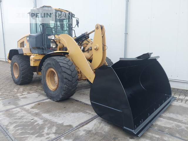 Chargeuse sur pneus Cat 938M