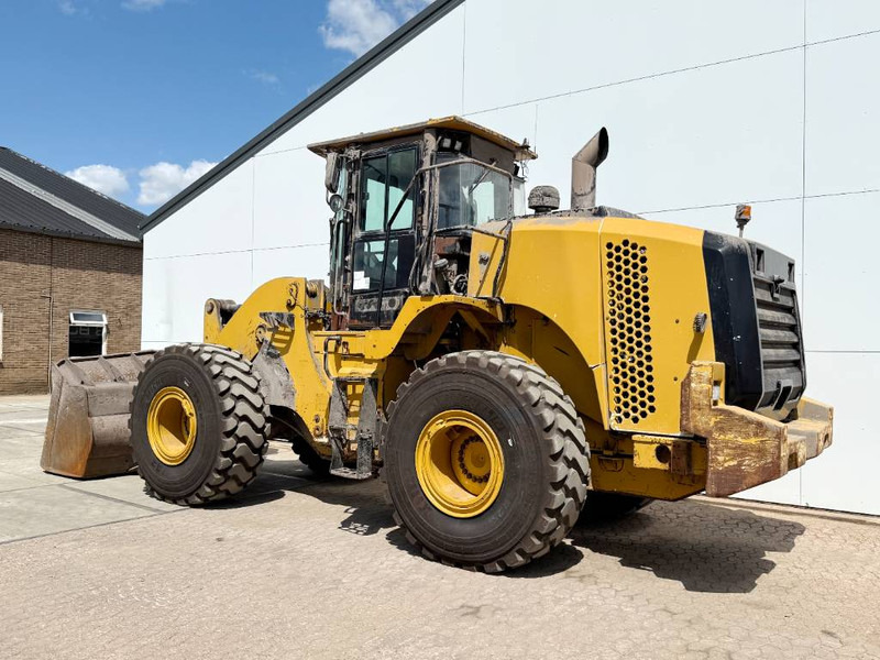 Chargeuse sur pneus Cat 950K - German Machine / New Michelin Tyres!