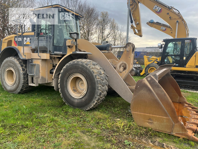 Chargeuse sur pneus Cat 962M