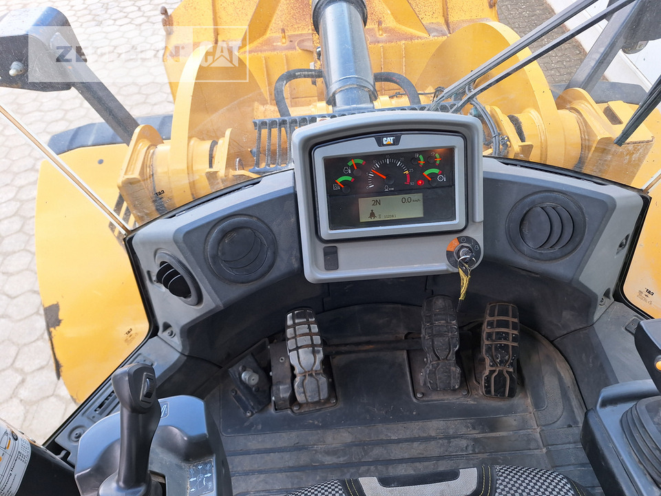 Chargeuse sur pneus Cat 962M
